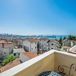 Villa Boutique Anna Varos *