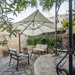 Villa Boutique Anna Varos *