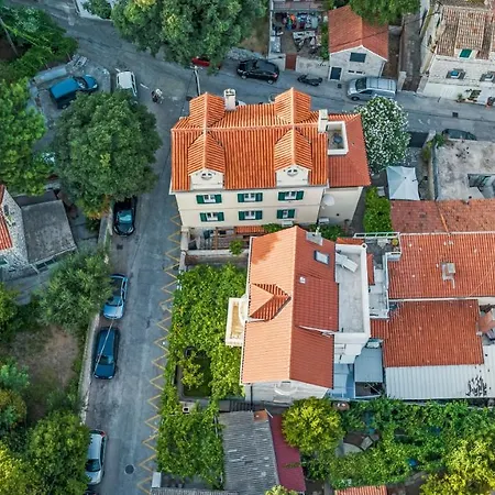 Villa Boutique Anna Varos