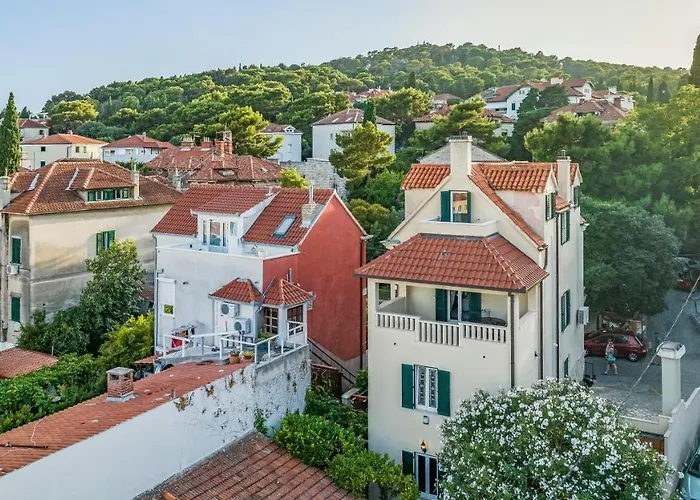 Boutique Anna Varos * 스플리트