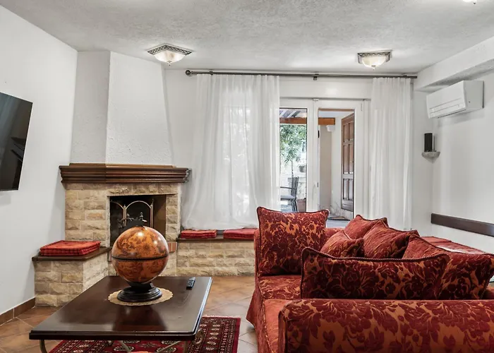 Boutique Anna Varos Villa *